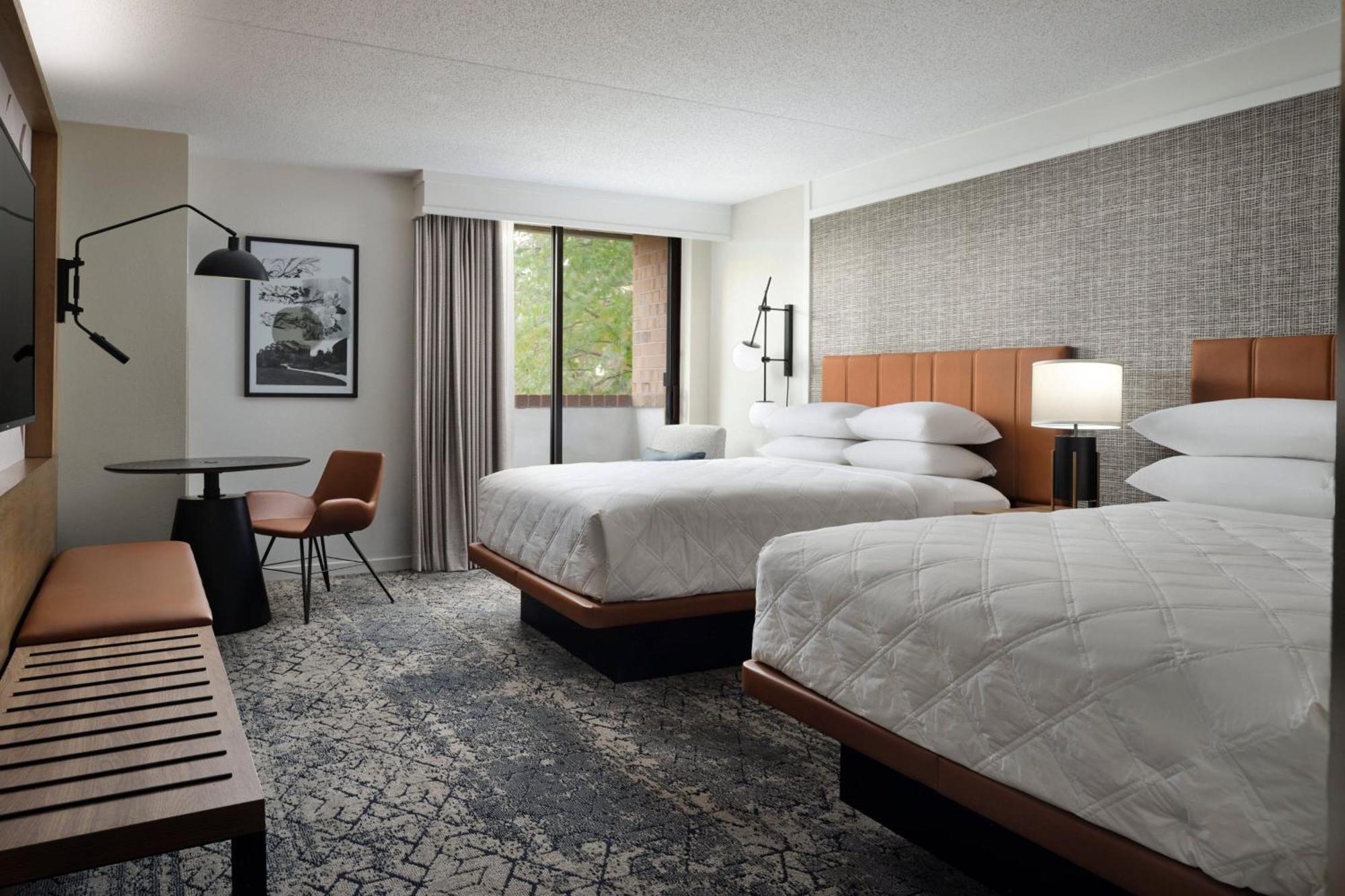 Sheraton Grand Rapids Airport Hotel Cascade Exterior foto